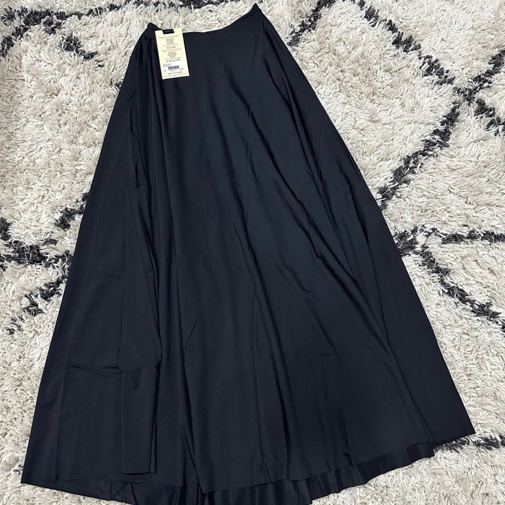 Maygel Coronel skirt